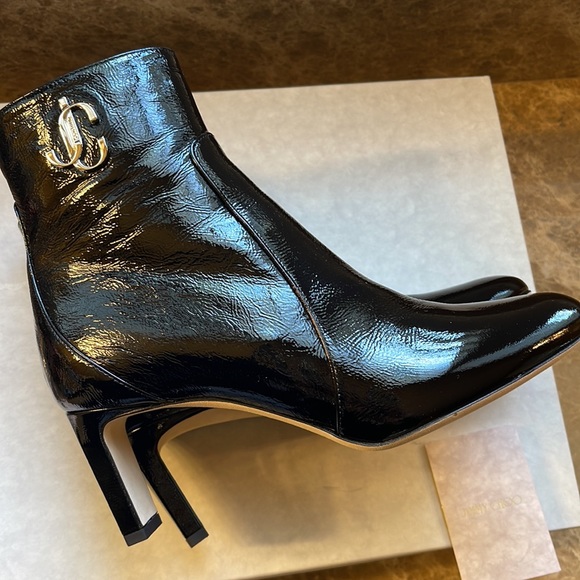 NWT Jimmy choo Black patent Ankle Boots 65. Size 38 - Picture 3 of 12